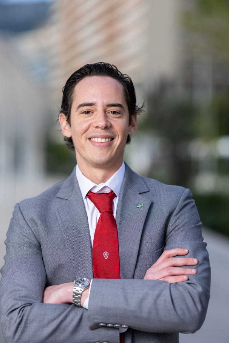Juan LARRAURI
